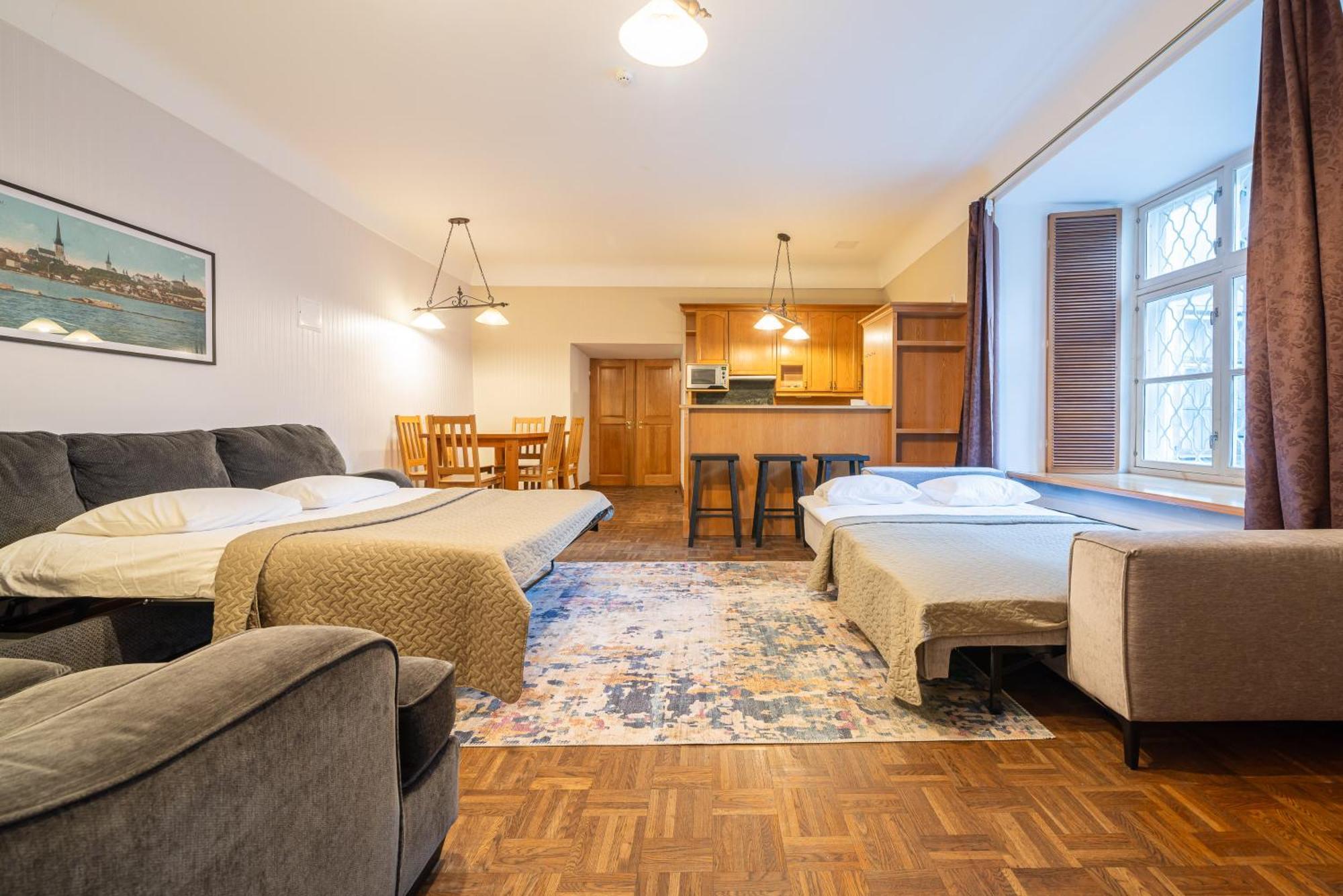 Old Town - Kohtu Apartment تالين المظهر الخارجي الصورة