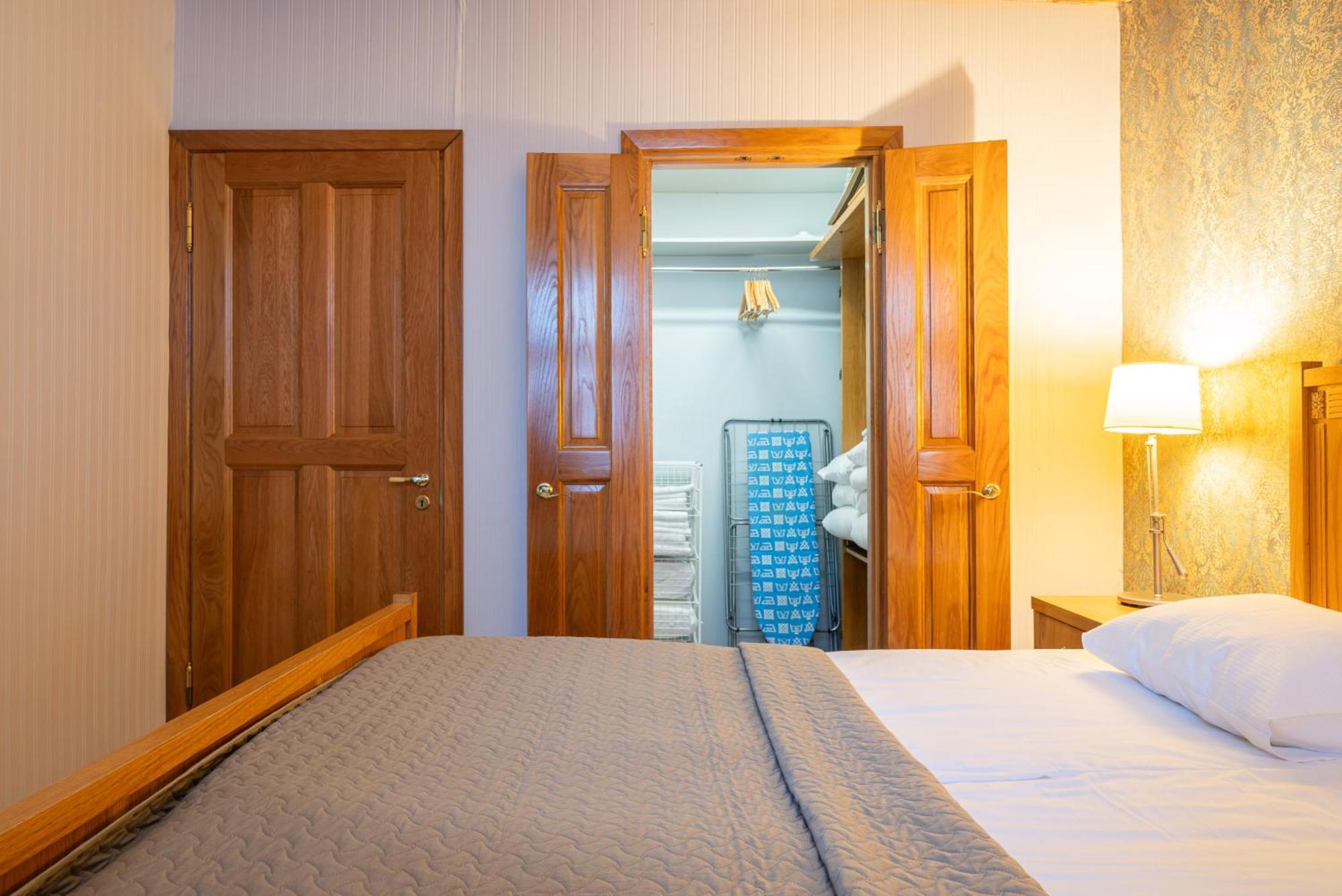 Old Town - Kohtu Apartment تالين المظهر الخارجي الصورة
